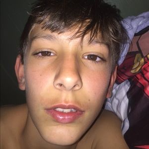 Meet your Posher, Ethan